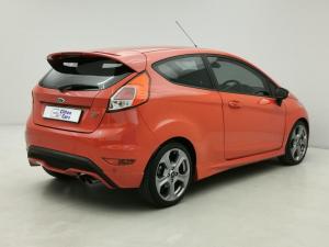Ford Fiesta ST 1.6 Ecoboost Gdti - Image 3