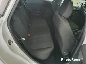 Ford Fiesta 1.0 Ecoboost Trend 5-Door automatic - Image 9