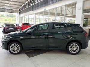 Fiat Tipo 1.6 City Life automatic 5-Door - Image 4