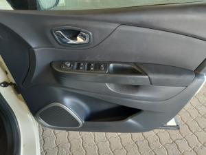 Renault Captur 66kW turbo Expression - Image 8