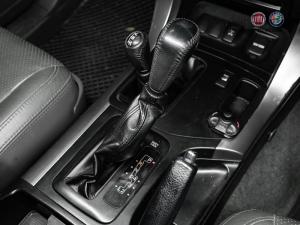 Toyota Prado VX 4.0 V6 automatic - Image 10