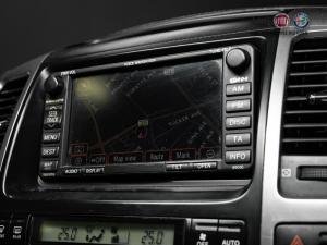 Toyota Prado VX 4.0 V6 automatic - Image 13