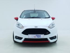 Ford Fiesta ST 1.6 Ecoboost Gdti - Image 3
