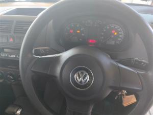 Volkswagen Polo Vivo sedan 1.4 Trendline auto - Image 10