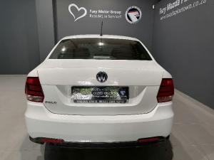 Volkswagen Polo sedan 1.4 Trendline - Image 6