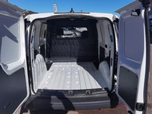 Volkswagen Caddy Cargo 2.0TDI panel van - Image 11