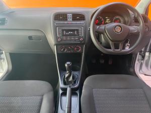 Volkswagen Polo Vivo hatch 1.4 Trendline - Image 11