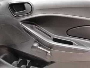 Ford Figo hatch 1.5 Ambiente - Image 15