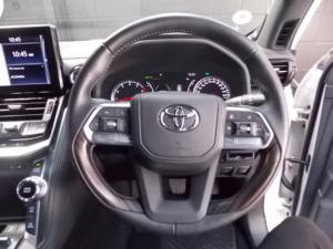 Toyota Land Cruiser 300 3.5T ZX - Image 7