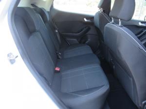 Ford Fiesta 1.0 Ecoboost Trend 5-Door automatic - Image 11