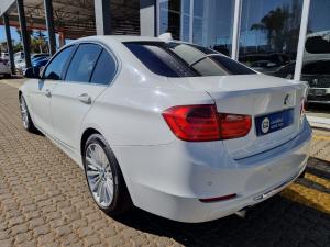 BMW 3 Series 335i Luxury - Image 3