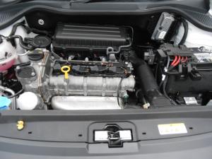 Volkswagen Polo sedan 1.4 Trendline - Image 18