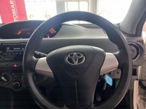 Toyota Etios sedan 1.5 Xs - Image 13