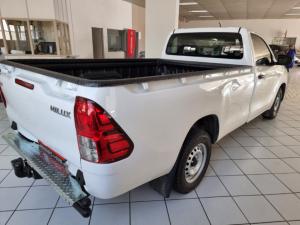 Toyota Hilux 2.0 S (aircon) - Image 10