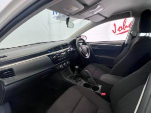 Toyota Corolla 1.6 Esteem - Image 12