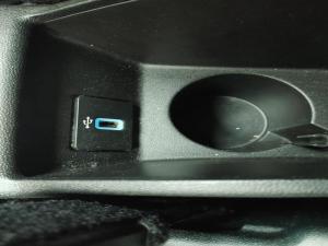 Ford Fiesta 1.0 Ecoboost Trend 5-Door automatic - Image 12