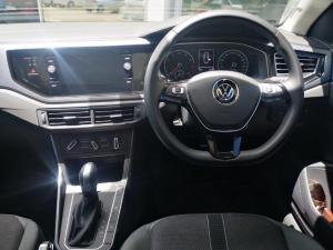 Volkswagen Polo hatch 1.0TSI Highline auto - Image 12