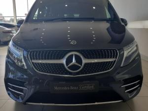 Mercedes-Benz V-Class V300d Exclusive - Image 11