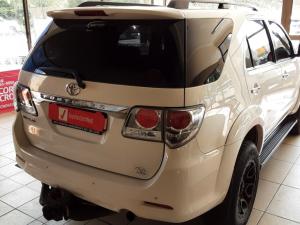 Toyota Fortuner 3.0D-4D Raised Body automatic - Image 6