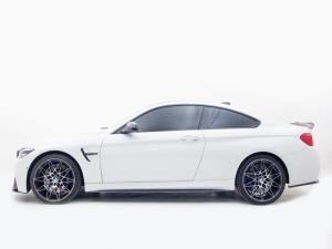 BMW M4 Coupe M-DCT Competition - Image 4