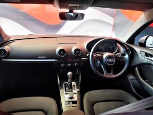 Audi A3 Sportback 30TFSI S line - Image 5