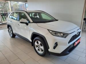 Toyota RAV4 2.0 GX - Image 1