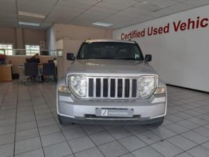 Jeep Cherokee 3.7L Limited - Image 2