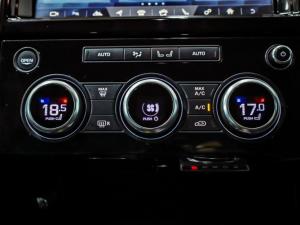 Land Rover Discovery HSE Td6 - Image 16