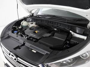 Hyundai Tucson 2.0 Elite automatic - Image 17