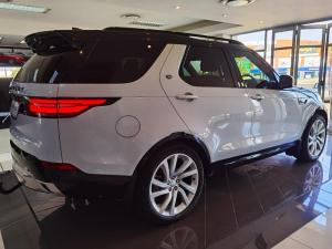Land Rover Discovery 3.0 TD6 Landmark Edition - Image 8