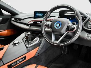 BMW i8 eDrive Roadster - Image 8