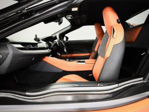 BMW i8 eDrive Roadster - Image 9