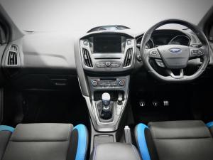 Ford Focus RS - Image 6