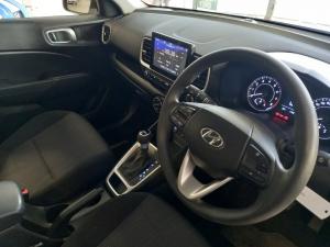 Hyundai Venue 1.0T Motion auto - Image 12