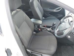 Opel Astra hatch 1.0T Enjoy - Image 11