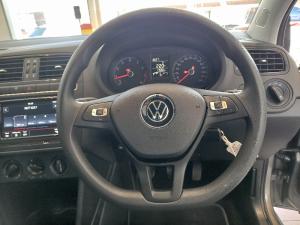 Volkswagen Polo Vivo hatch 1.4 Comfortline - Image 14