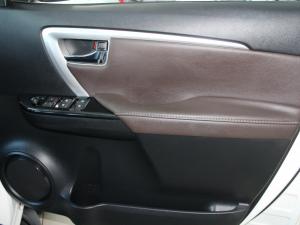 Toyota Fortuner 2.8GD-6 Raised Body automatic - Image 13