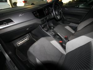 Volkswagen Polo hatch 1.0TSI Comfortline - Image 9