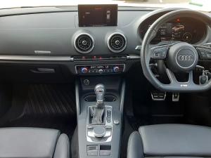 Audi S3 S3 Sportback quattro - Image 4