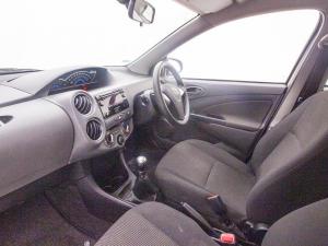 Toyota Etios 1.5 Xs/SPRINT 5-Door - Image 8