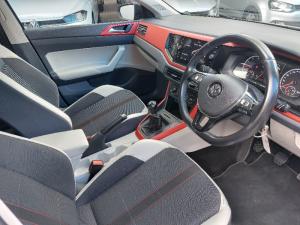 Volkswagen Polo hatch 1.0TSI Comfortline - Image 17