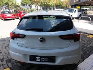 Opel Astra hatch 1.4T Edition - Image 5