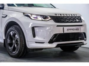 Land Rover Discovery Sport P300e R-Dynamic HSE - Image 10