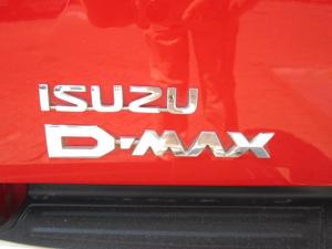 Isuzu D-Max 300 3.0TD Extended cab LX auto - Image 20