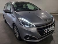 Thumbnail Peugeot 208 1.2 Allure