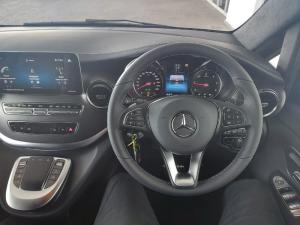 Mercedes-Benz V-Class V300d Exclusive - Image 16