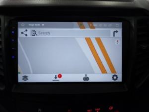 Mahindra XUV300 1.2T W4 SE - Image 12