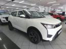 Thumbnail Mahindra XUV300 1.2T W4 SE