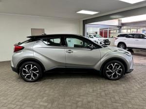 Toyota C-HR 1.2T Luxury - Image 4
