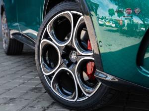 Alfa Romeo Tonale 1.5T Hybrid Speciale - Image 4